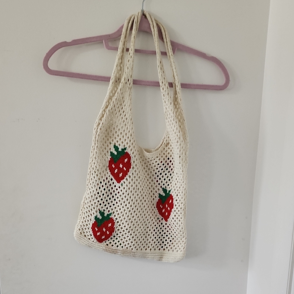 Strawberry Crochet Tote Bag - Cream